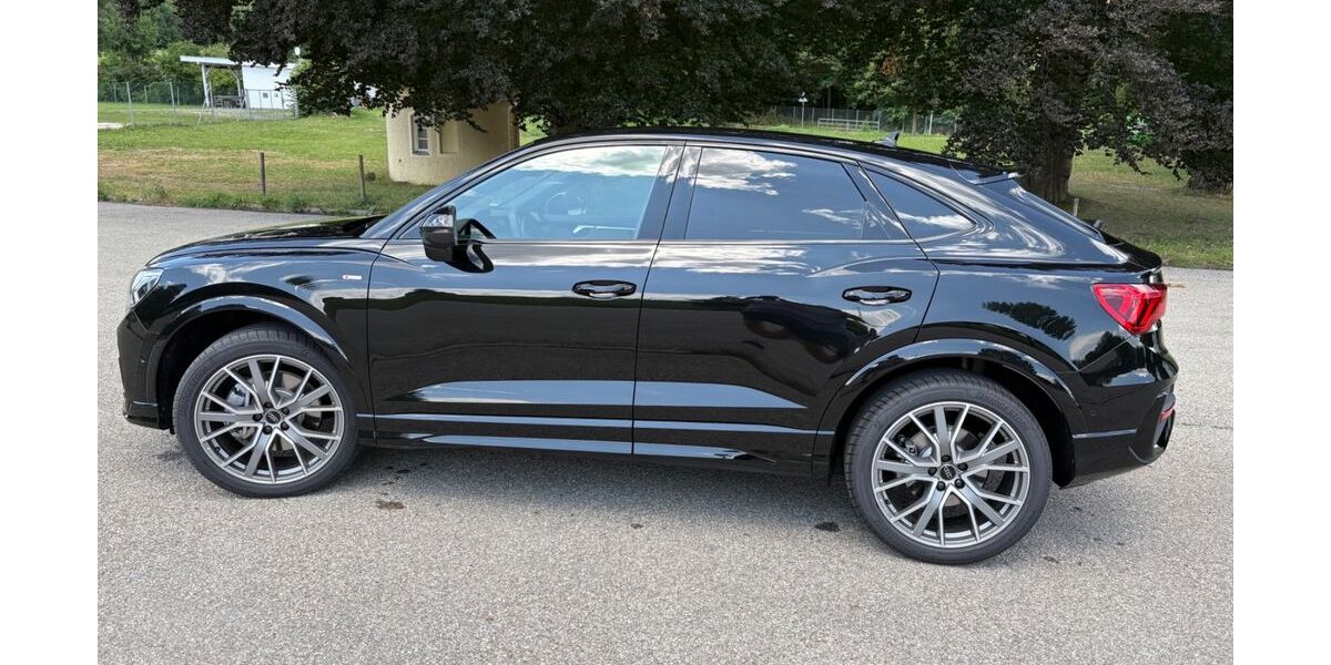 Audi Q3 2.300 km 48.800 &euro; Kempten 87439
