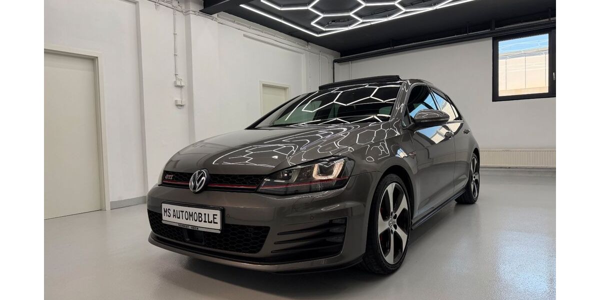VW Golf 87.000 km 18.990 &euro; Göppingen 73037