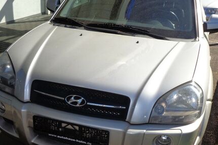 Hyundai TUCSON 168.402 km 4.950 &euro; Mönchengladbach 41068