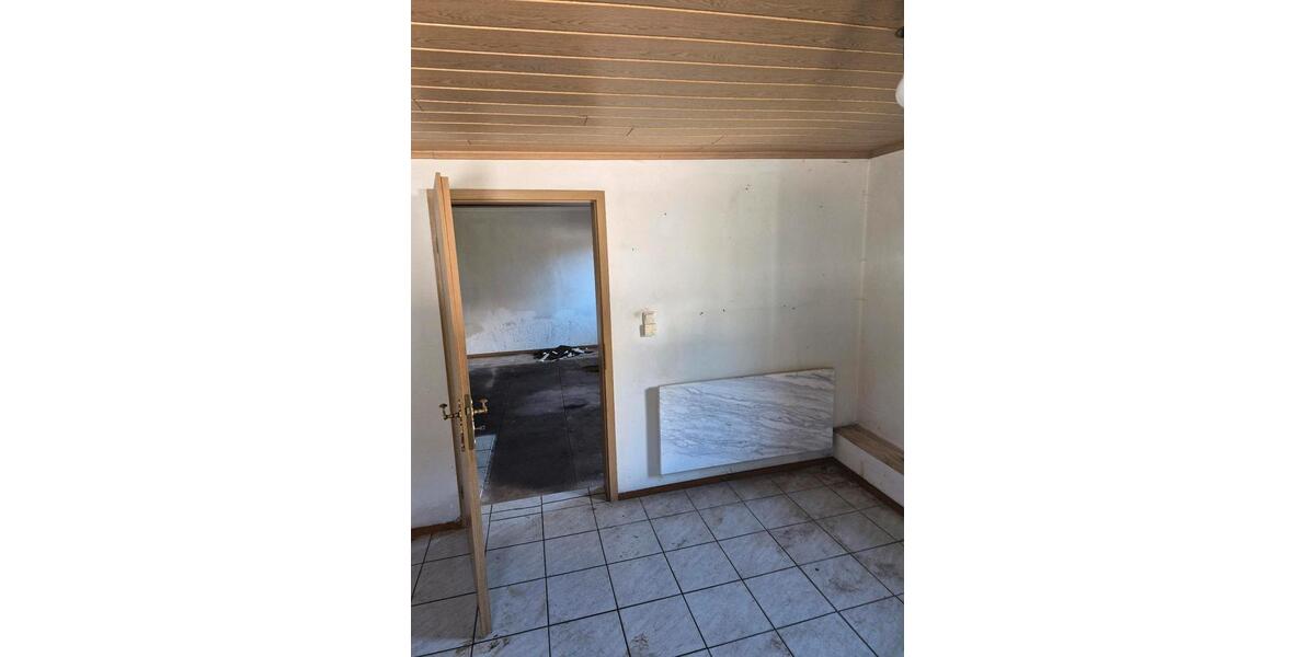 Bauernhaus, Landhaus Küps - 5 Zimmer, 85 m&sup2;, 55.000&euro; | Angebot:26413229