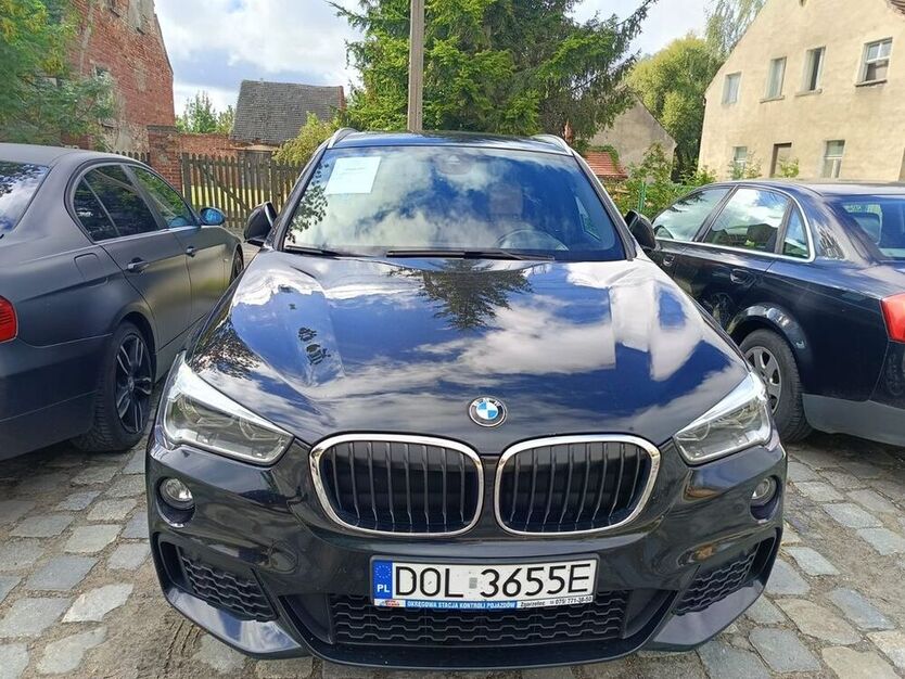 X1