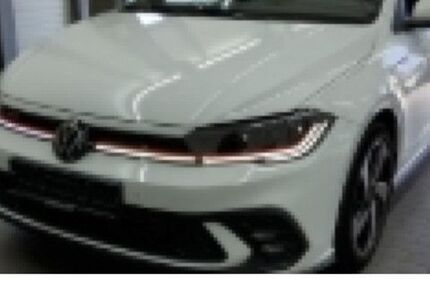 VW Polo 20.779 km 22.850 € Frankfurt 60326