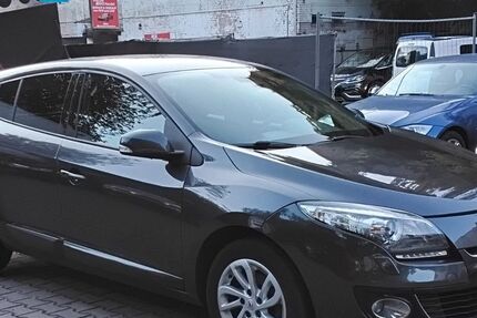 Renault Megane 166.800 km 4.750 € Berlin 13409