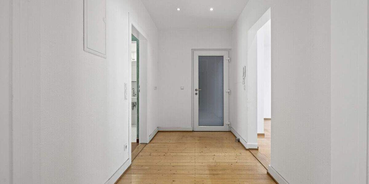 Mehrfamilienhaus, Wohnhaus Karlsruhe / Weiherfeld-Dammerstock Weiherfeld-Dammerstock - 1 Zimmer, 336 m&sup2;, 1.000.000&euro; | Angebot:24860405