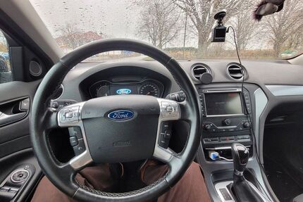 Ford Mondeo 233.900 km 4.200 &euro; Salzgitter 38259