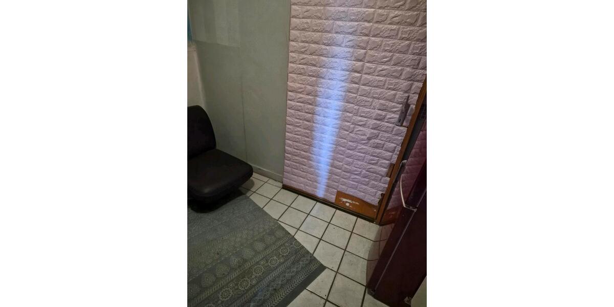 Einfamilienhaus Sulzfeld - 7 Zimmer, 208 m&sup2;, 209.000&euro; | Angebot:25870355