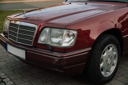 Mercedes-Benz E 300 134.725 km 25.000 &euro; Küllstedt 37359