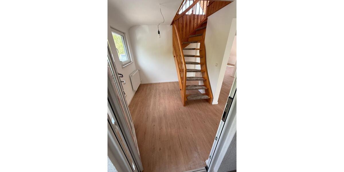 Maisonettenwohnung Neckarsulm - 4 Zimmer, 105 m&sup2;, 1.300&euro; | Angebot:26503217