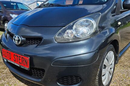 Toyota Aygo (X) 93.000 km 3.999 &euro; Bremen 28277