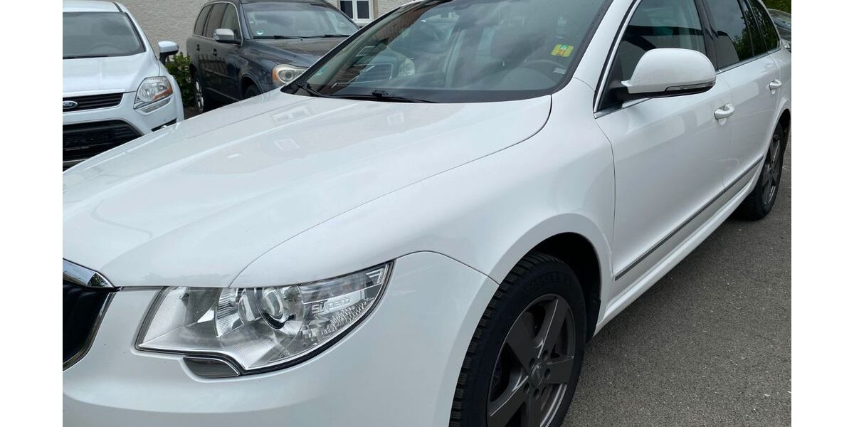 Skoda Superb 229.722 km 7.999 &euro; Lichtenfels 96215