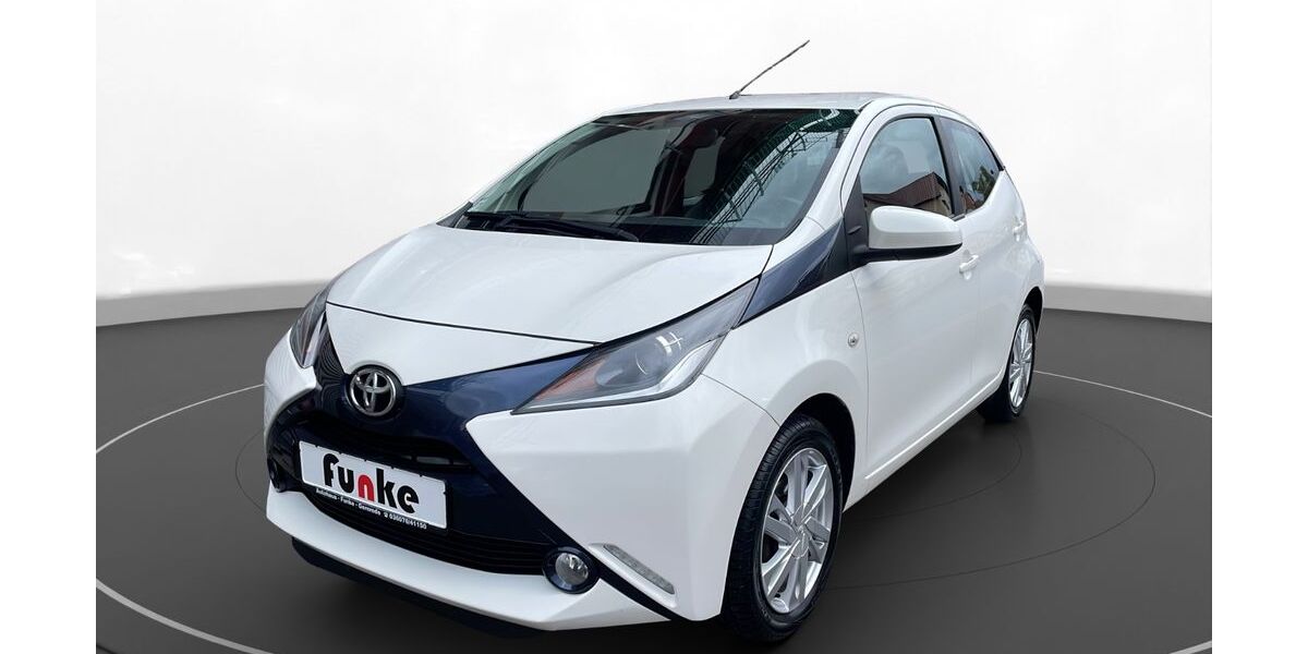 Toyota Aygo (X) 113.842 km 7.290 &euro; Gernrode 37339