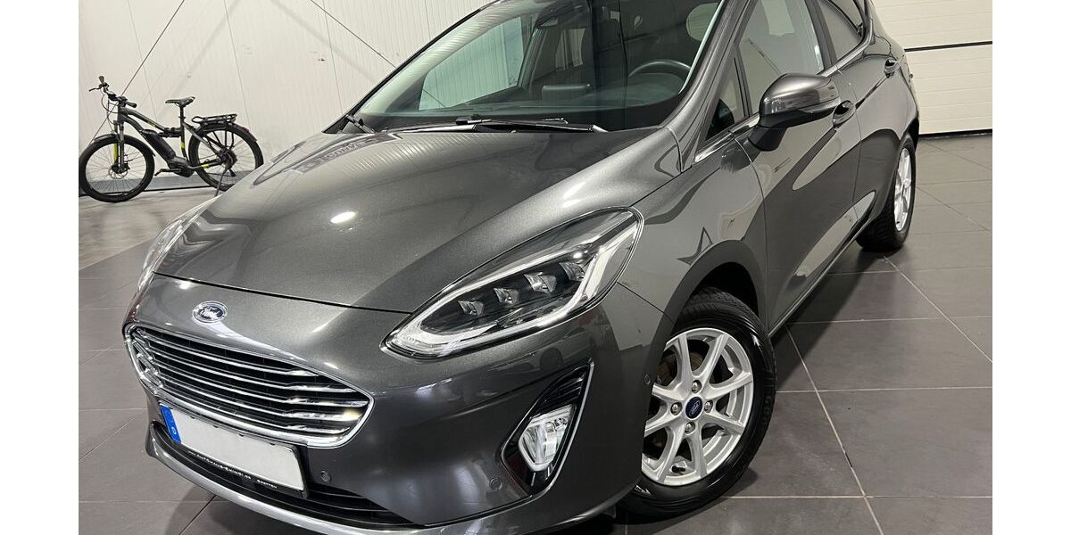 Ford Fiesta 61.000 km 12.995 &euro; Bretten 75015