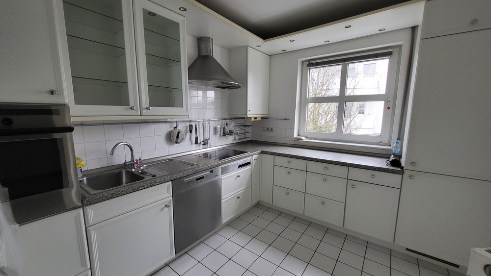 Wieder verfügbar! RMH mit Garage, 2 Balkonen, Garten und Terrasse - Reihenmittelhaus Wiesbaden Klarenthal | Angebot:25972229