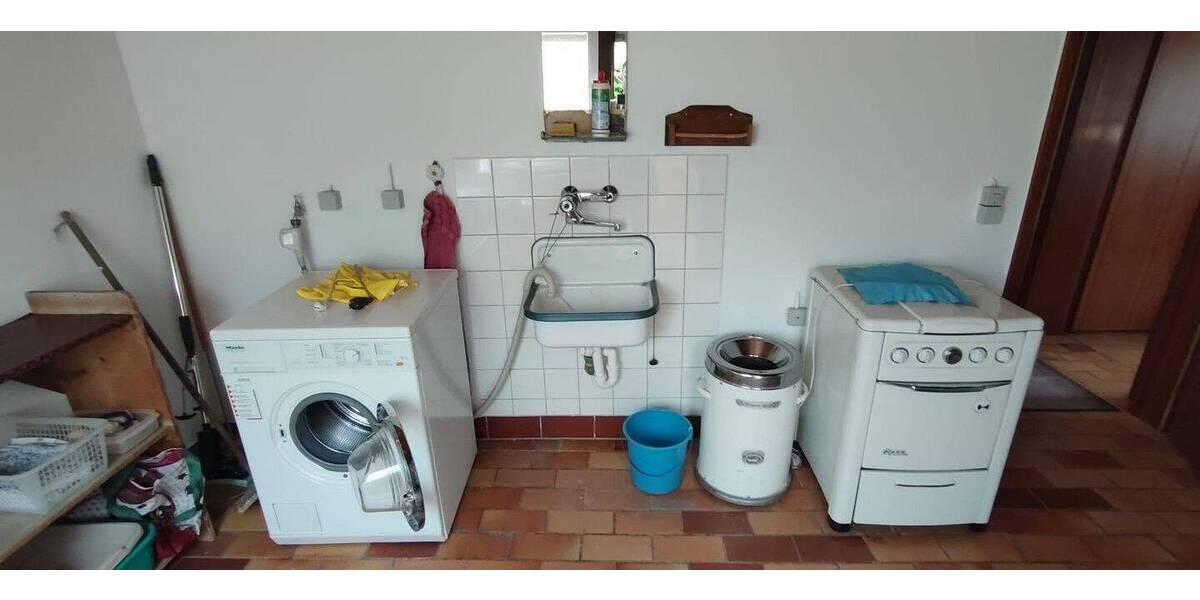 Einfamilienhaus Sinsheim / Steinsfurt Steinsfurt - 8 Zimmer, 185 m&sup2;, 499.999&euro; | Angebot:26684191