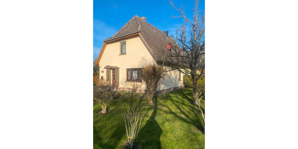 Doppelhaushälfte Neumünster Böcklersiedlung - 3 Zimmer, 85 m&sup2;, 199.000&euro; | Angebot:25975482
