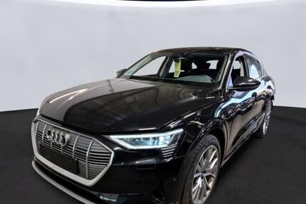 Audi e-tron 33.054 km 29.990 &euro; Nabburg 92507