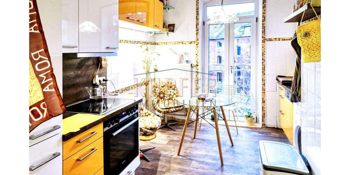 Charmante Altbauwohnung auf zwei Etagen - mitten in der Stadt! 5 zimmer