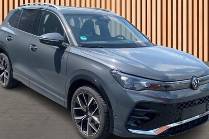 VW Tiguan 18.696 km 40.980 € Dresden 01328