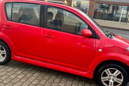 Daihatsu Sirion 173.000 km 2.990 € Worms 67551