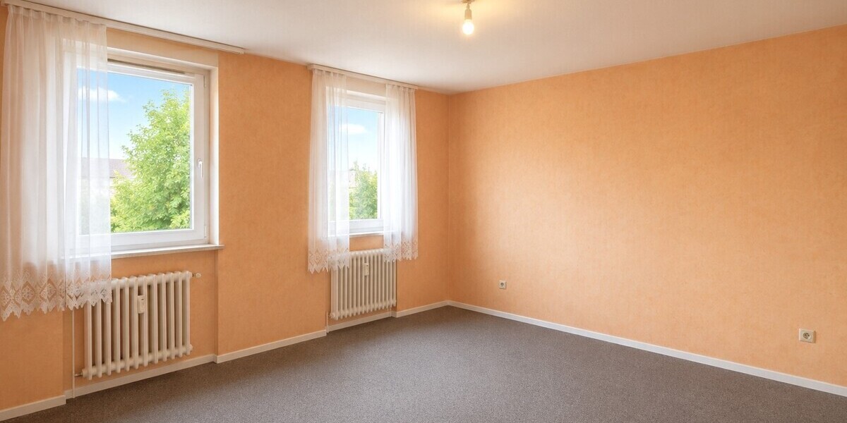 Ihr Deal: 3 Häuschen, 3 Garagen, bis zu 5 WE, davon nur 2 vermietet. HEIZUNG IST NEU! - Mehrfamilienhaus, Wohnhaus Schmitten | Angebot:26781264