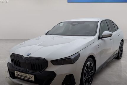 BMW 550 29.646 km 66.911 € München 80939