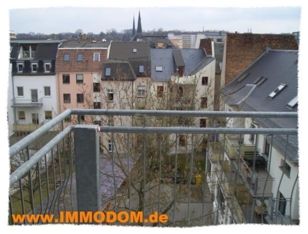 Dachgeschoßwohnung Zwickau - 4 Zimmer, 95 m&sup2;, 600&euro; | Angebot:24765956