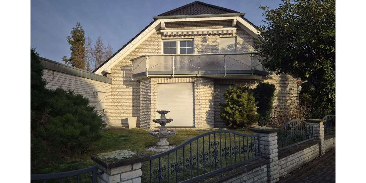 Haus zum Kaufen in Lünen-Brambauer 849.000 € 223 m² 7 zimmer