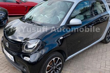 Smart ForFour 99.996 km 7.490 € Hamburg 20537