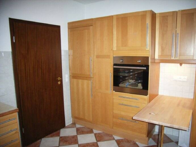 Bungalow Bonn Lannesdorf - 3 Zimmer, 151 m&sup2;, 2.195&euro; | Angebot:25729390