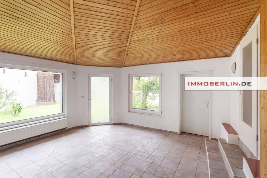 Haus zum Kaufen in Nuthe-Urstromtal 480.000 € 210 m² 10 zimmer