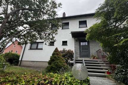 Haus Langenzenn - 4 Zimmer, 114 m&sup2;, 330.000&euro; | Angebot:27454276