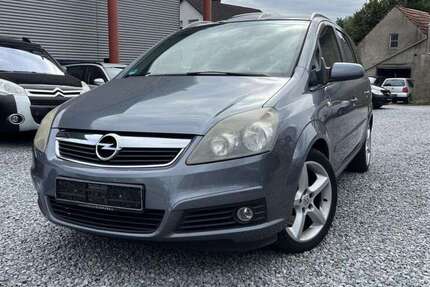 Opel Zafira 269.700 km 2.499 &euro; Paderborn 33100