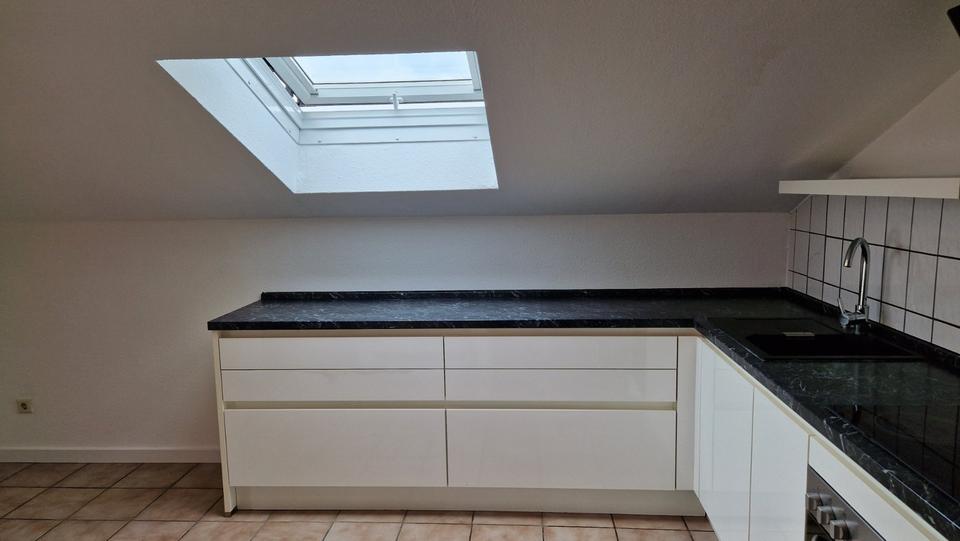 Dachgeschoßwohnung Bürstadt - 1.5 Zimmer, 48 m&sup2;, 129.000&euro; | Angebot:25649537