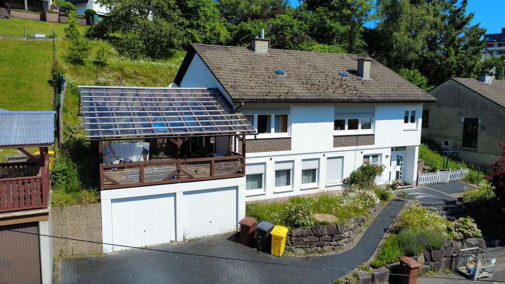 Haus zum Kaufen in Hilchenbach 270.000 € 127 m² 4 zimmer