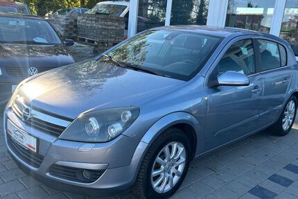 Opel Astra 131.000 km 2.900 &euro; Singen 78224