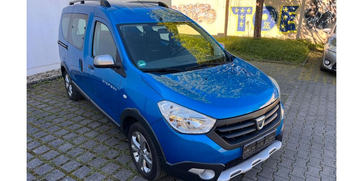 Dacia Dokker 209.000 km 4.750 &euro; Dresden 01139