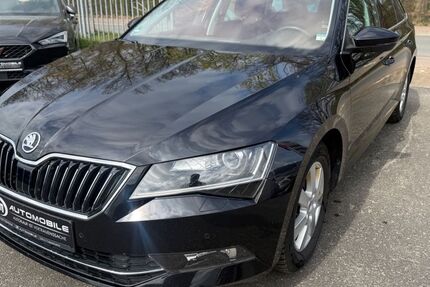 Skoda Superb 136.680 km 14.490 &euro; Trappenkamp 24610