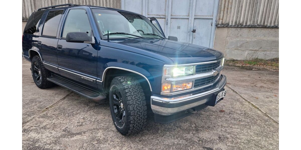 Chevrolet Tahoe 368.000 km 13.999 &euro; Berlin 12489