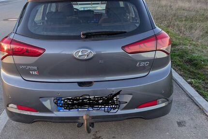 Hyundai i20 150.000 km 6.900 &euro; Aichtal 72631