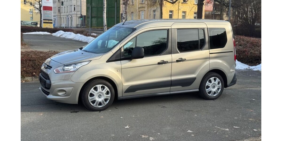 Ford Tourneo Connect 128.000 km 7.499 &euro; Chemnitz 09119