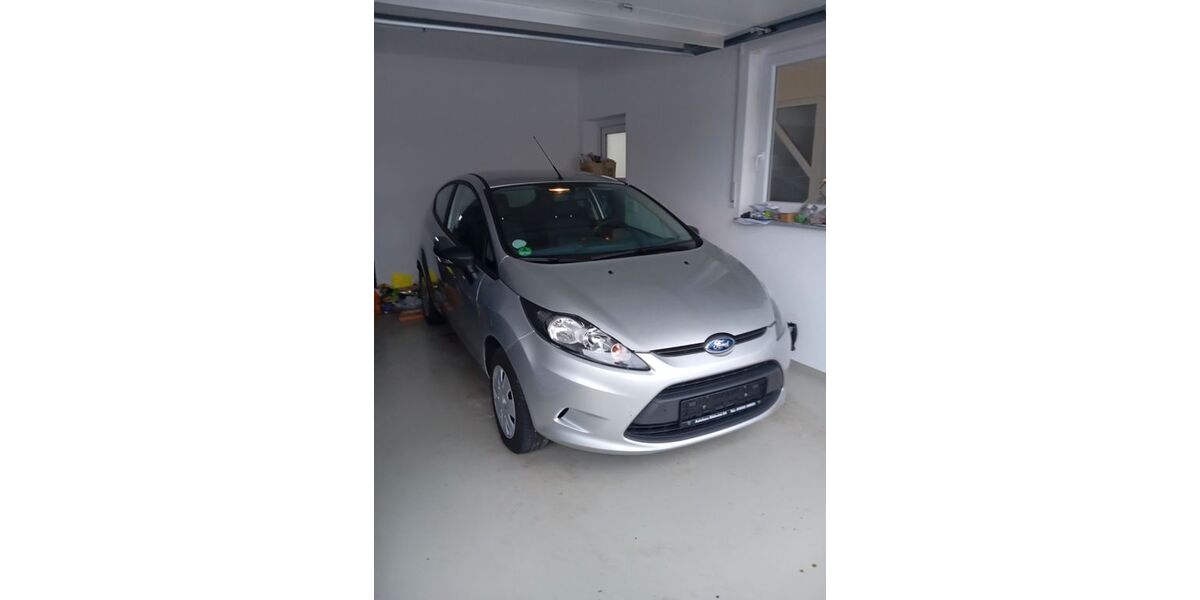 Ford Fiesta 28.900 km 5.500 &euro; Forchheim 91301