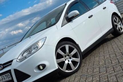 Ford Focus 214.303 km 1.900 &euro; Wilhelmshaven 26388