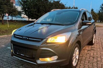 Ford Kuga 179.990 km 5.700 &euro; Worms 67547