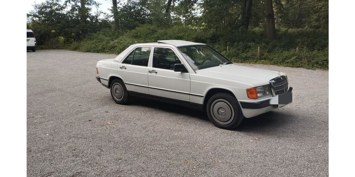Mercedes-Benz 190 164.000 km 4.450 &euro; Kleve 47533