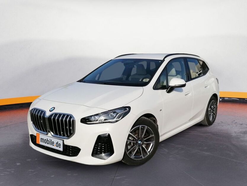 BMW 223 Active Tourer i xDrive M Sport HUD Navi 36 16.818 km 35.900 € 0Null