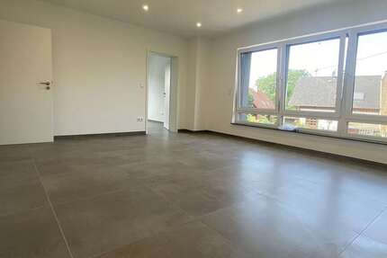 Wohnung Wiesbaden Mainz-Amöneburg - 4 Zimmer, 110 m&sup2;, 1.650&euro; | Angebot:25997249