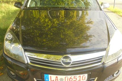 Opel Astra 99.045 km 5.950 € Landshut 84034