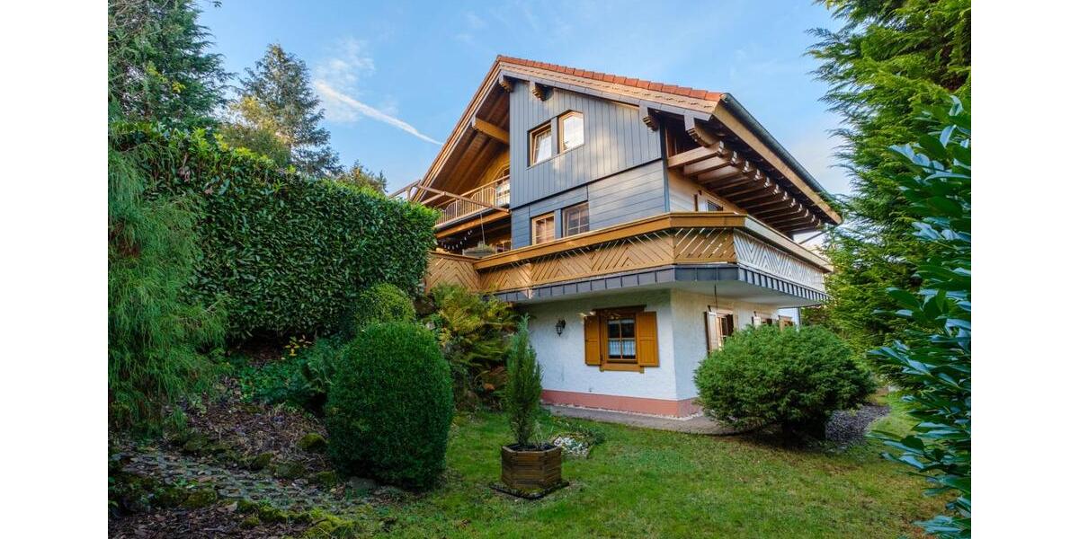 Einfamilienhaus Gerolstein - 8 Zimmer, 185 m&sup2;, 550.000&euro; | Angebot:26545050