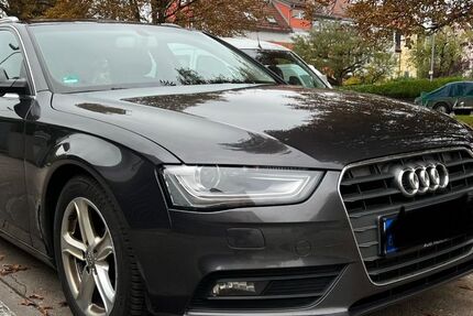 Audi A4 213.000 km 7.300 € München 81929