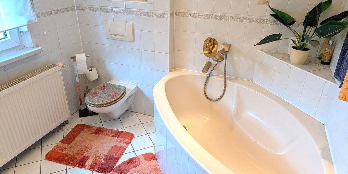 Mehrfamilienhaus, Wohnhaus Bad Schmiedeberg - 8 Zimmer, 193 m&sup2;, 128.000&euro; | Angebot:26379546